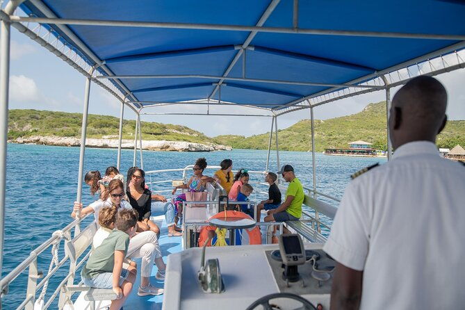 underwater-seaworld-explorer-experience-in-curacao