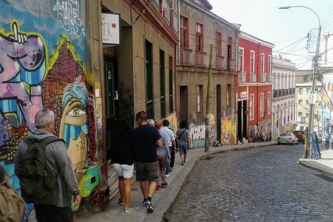 valparaiso-private-tour-and-wine-tasting