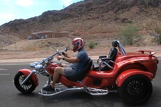 vegas-strip-and-red-rock-canyon-guided-trike-or-slingshot-tour