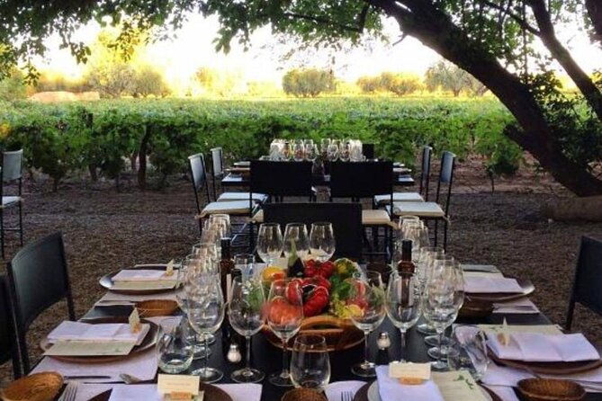 visit-huarpe-winery-lunch-at-lagarde-winery-private-transfer
