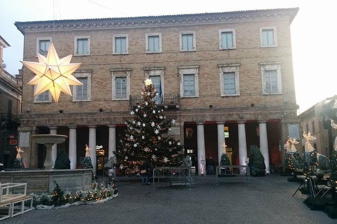 visit-of-the-ducal-palace-of-urbino-2