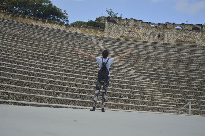 visit-to-altos-de-chavon-from-punta-cana