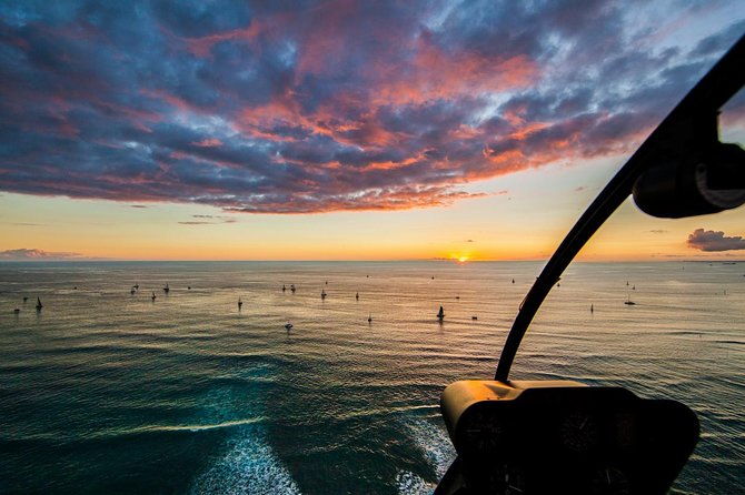 waikiki-sunset-50-min-helicopter-tour-doors-off-or-on