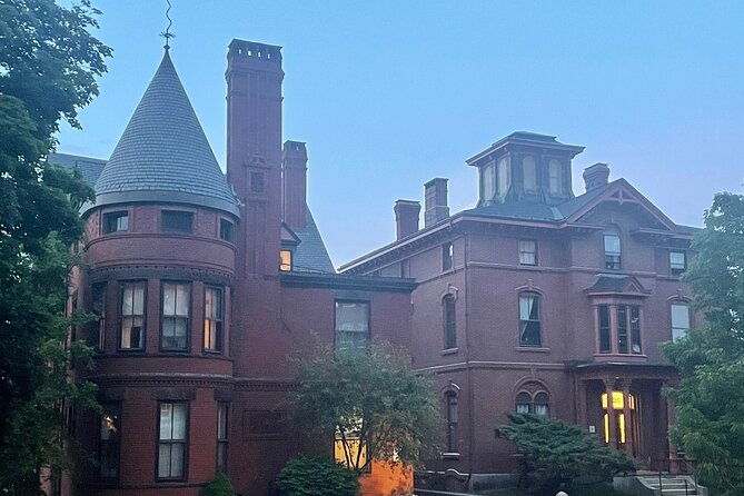 walk-with-ghosts-in-portland