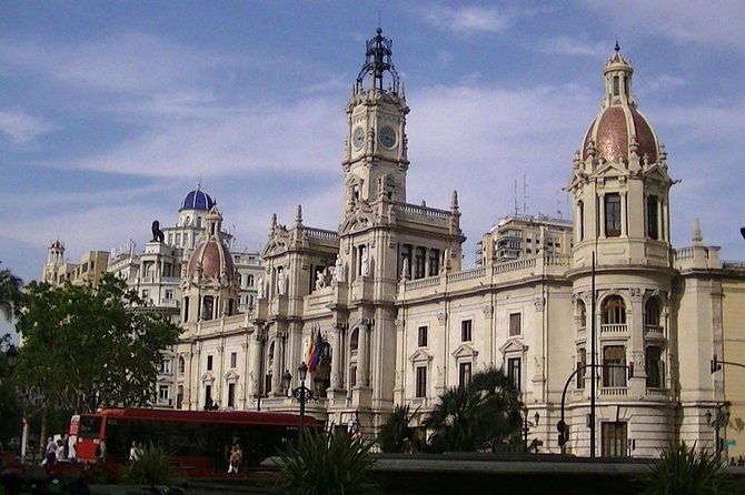 walking-in-valencia