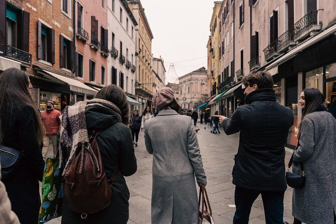 walking-in-venice-off-the-beaten-track