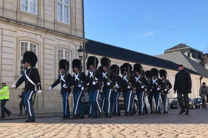 walking-tour-copenhagen-and-christiansborg-3-hours