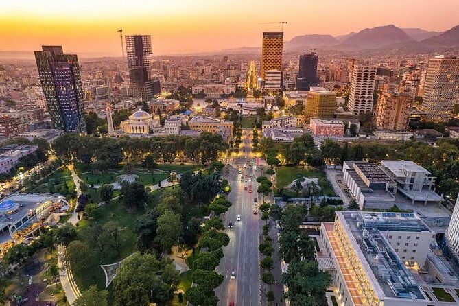 walking-tour-historic-jewels-in-tirana-2