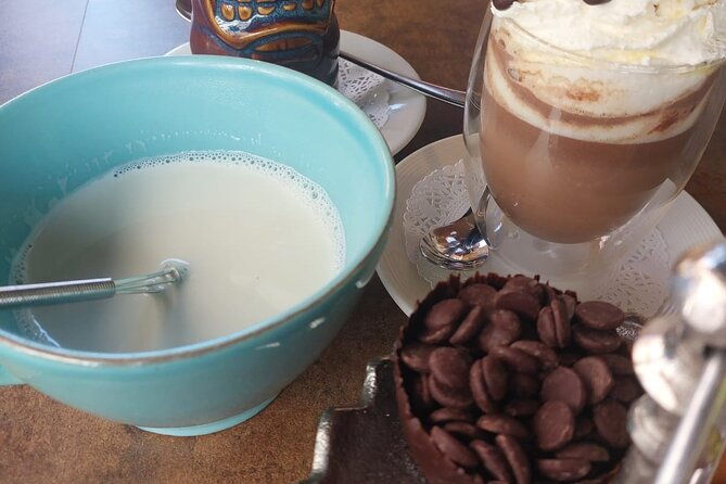 walking-tour-with-hot-chocolate-and-chocolate-tasting
