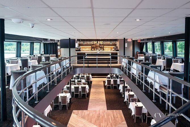 washington-dc-signature-dinner-cruise-2