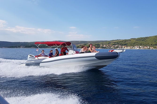 water-taxi-ride-from-hvar-to-split-airport
