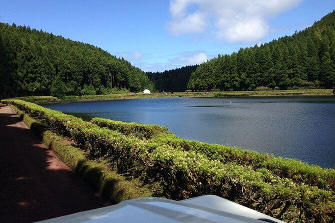 western-and-central-volcanoes-on-jeep-sete-cidades-fogo-lakes