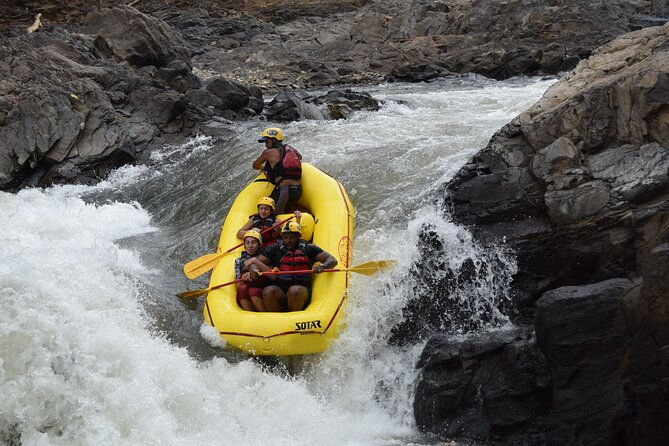 white-water-rafting-tenorio-river-class-3-4-hermosa-coco