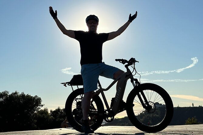 wild-backside-of-griffith-park-and-la-river-by-luxury-e-bike