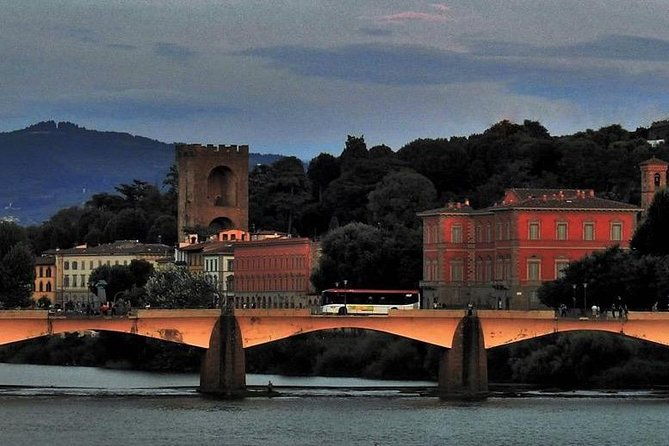 wine-on-water-in-florence-a-private-boat-tour-with-aperitif