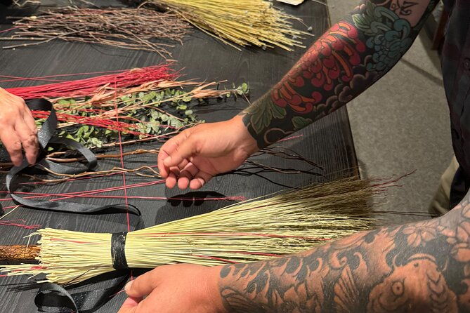witch-city-broom-making-workshop-in-salem