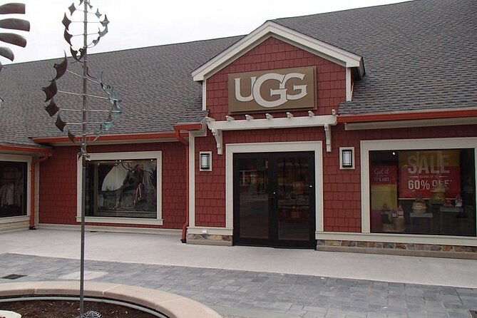 woodbury-common-shopping-experience-with-private-driver-guide