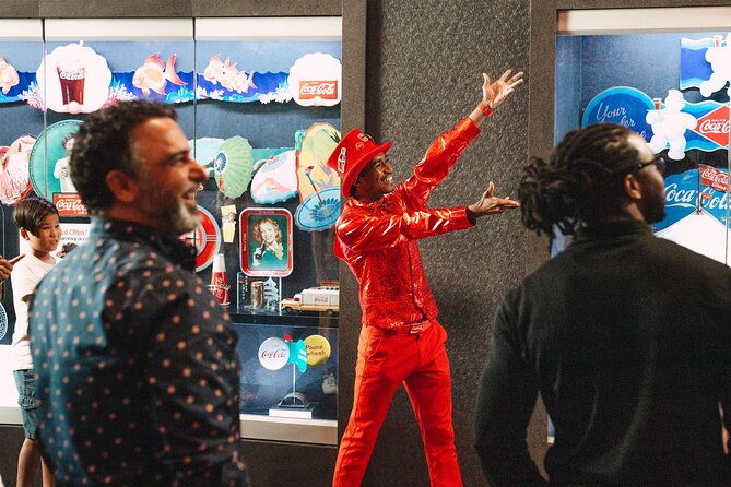 world-of-coca-cola-ticket-guided-tour-with-vip-polar-bear-photo-2