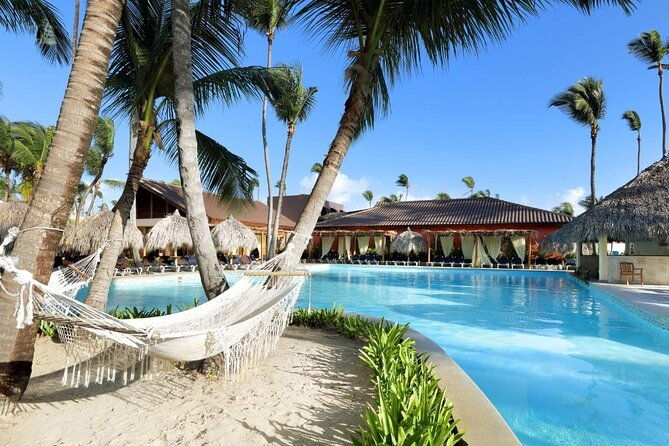 wyndham-alltra-punta-cana-round-trip-shuttle-punta-cana-airport