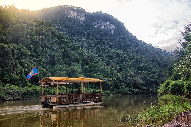 xunantunich-and-jungle-pontoon-waterfall-adventure