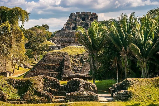 xunantunich-half-day-tour-from-placencia-with-lunch