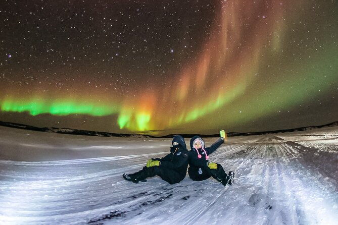 yellowknife-private-northern-lights-tour-with-transportation
