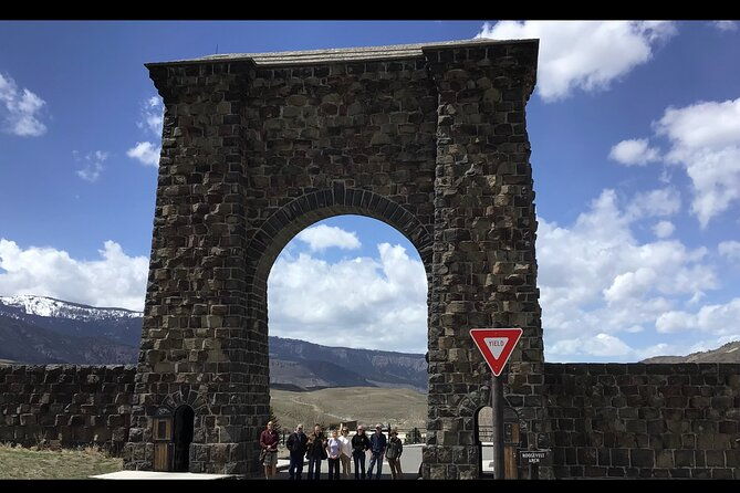 yellowstone-wildlife-and-photo-tours-upper-loop-tour-from-cody