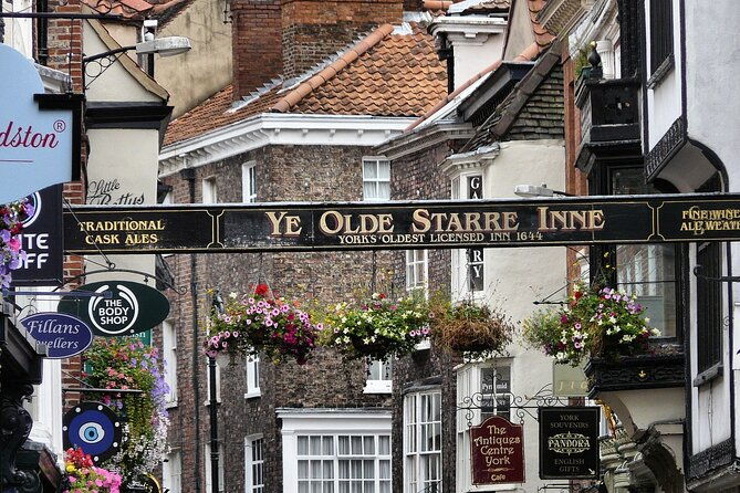 york-private-walking-tour-with-a-professional-guide