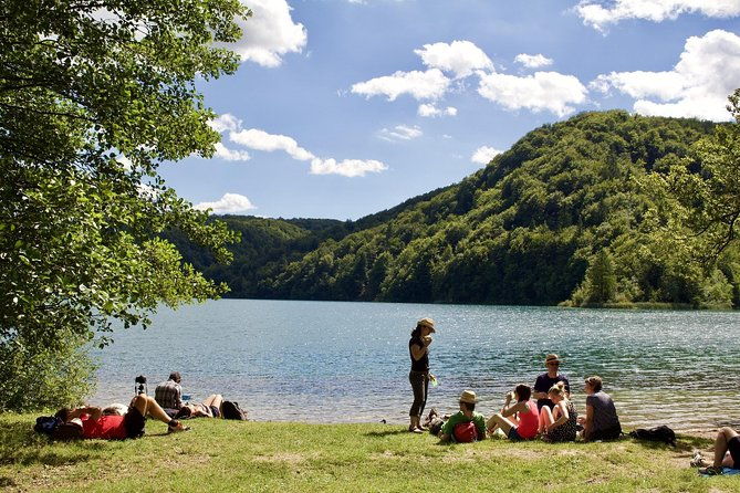 zagreb-to-dubrovnik-via-plitvice-lakes-np-split-mostar-3-day-private-tour-2