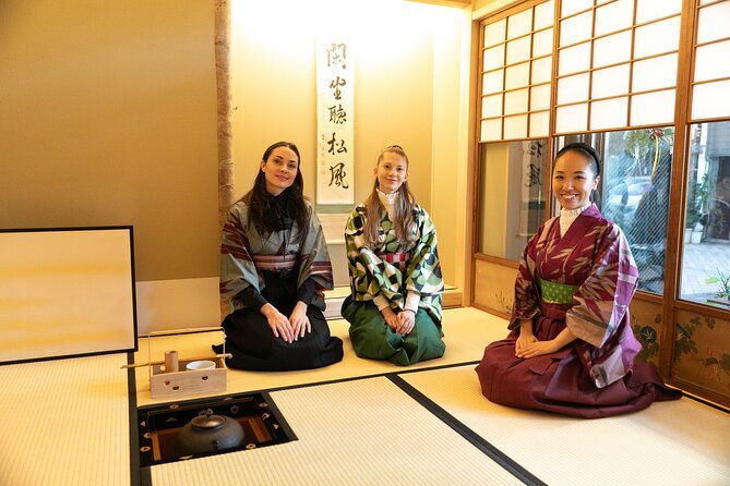 zen-meditation-and-tea-ceremony-in-endoji-arcade