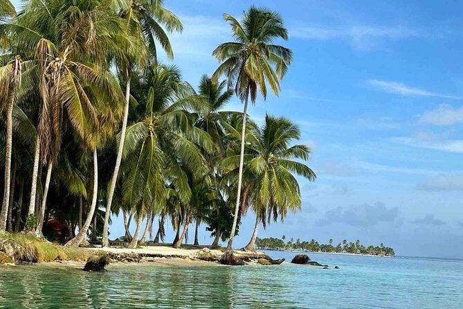 2d-1n-over-the-ocean-cabin-in-san-blas-includes-meals-and-tour