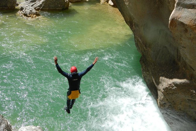 3-days-of-canyoning-in-sierra-de-guara-2