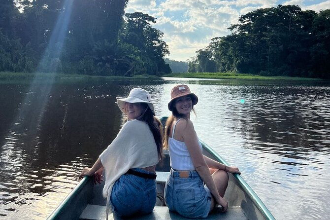 3-hour-canoe-tour-through-tortuguero-national-park