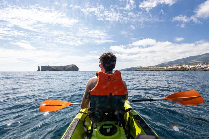 3-hour-kayak-guided-tour-in-islet-of-vila-franca-do-campo