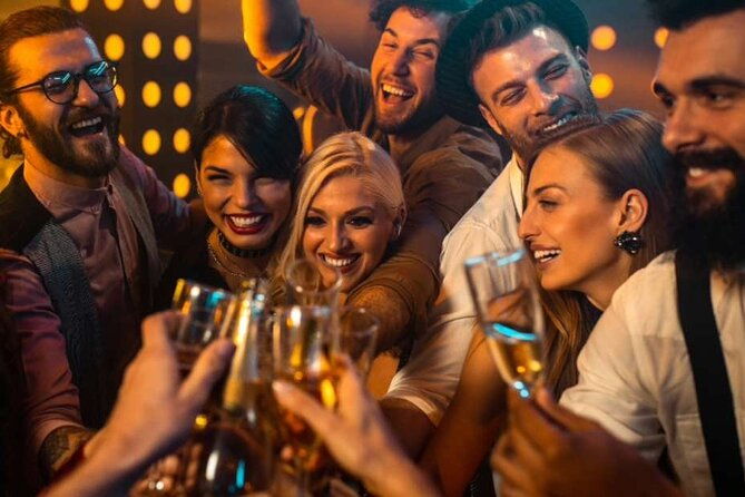 3-hour-pub-crawl-tour-in-tirana