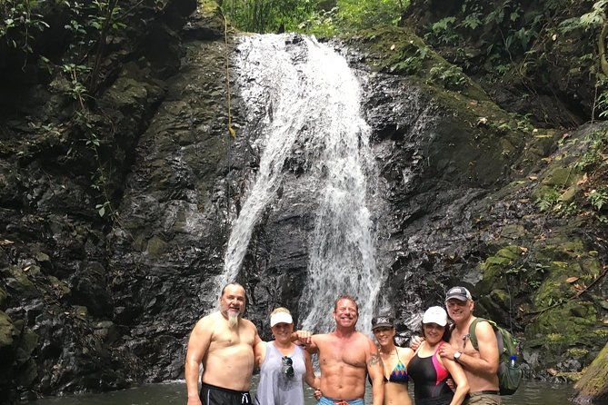 10-hidden-waterfalls-with-local-cuisine