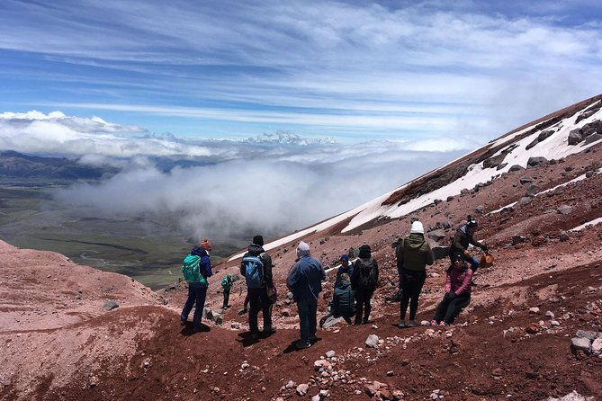 2-day-cotopaxi-national-park-and-quilotoa-lagoon-biking-and-hiking