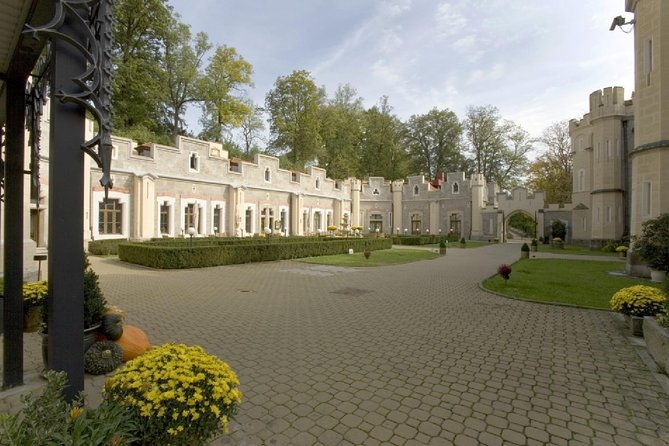 2-day-hluboka-and-cesky-krumlov-tour-from-prague