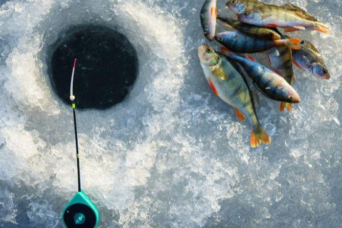 2-hour-ice-fishing-experience-in-rovaniemi-finland