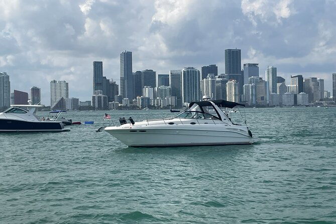 2-hour-serenity-and-scenic-yacht-tour-with-champagne-2