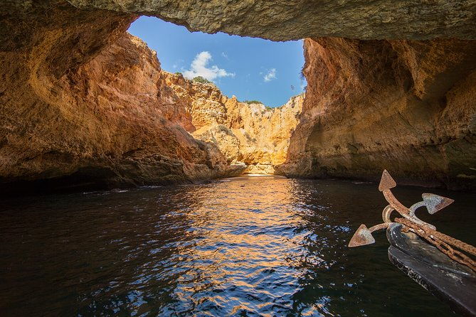 2-hours-cruise-portimao-to-benagil-cave-marinha-beach