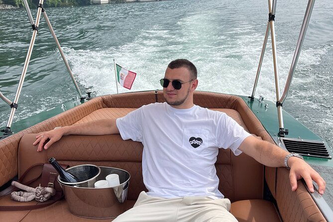 2-hours-of-boat-tour-on-lake-como-2