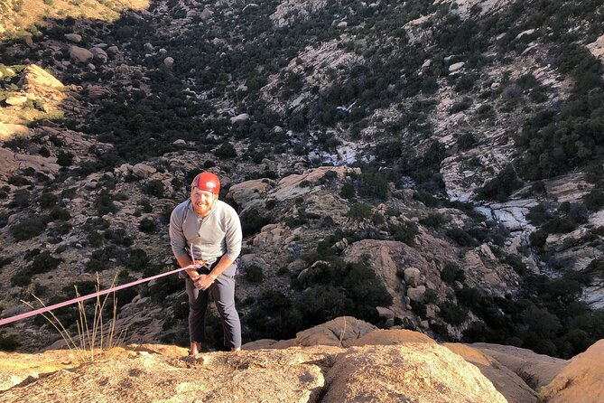 2-hours-of-rappelling-in-tucson-with-snacks