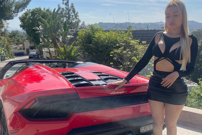 20-minute-private-lamborghini-drive-from-hollywood-to-sunset-blvd-2