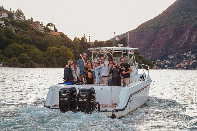 2h-hour-private-cruise-on-lake-como-by-motorboat-10-pax