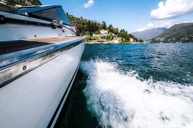 3-hours-private-and-guided-cruise-on-lake-como-by-motorboat
