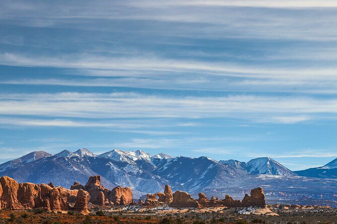 3-hours-sunset-arches-national-park-pavement-sights-tour