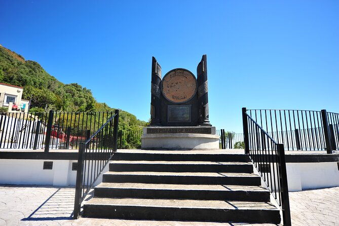 3hrs-private-tour-in-gibraltar-historical-tunnel-tour