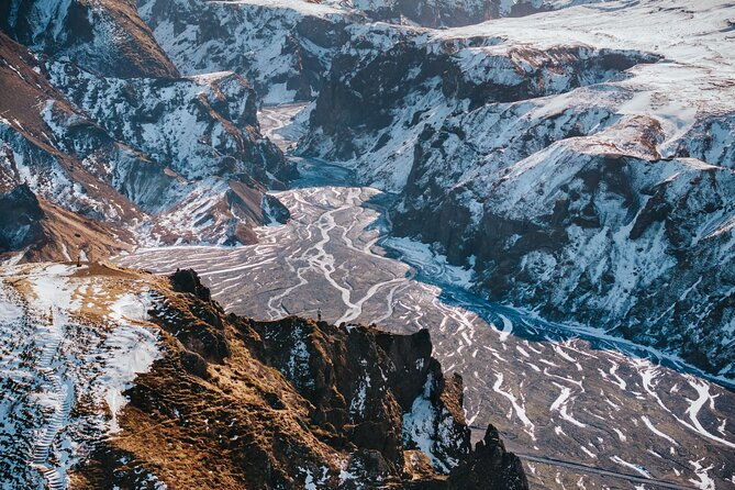 4-day-northern-lights-adventure-ice-caves-4x4-super-jeeps