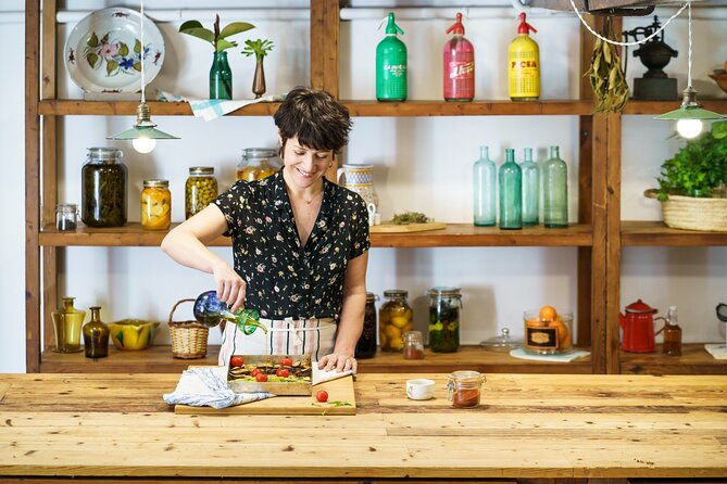4-hour-market-visit-and-traditional-cooking-workshop-in-palma